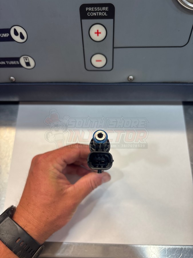 Bosch DX23-9F593-AC fuel injector photo 4