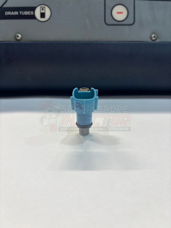 Yamaha 6CS-13761-00-0 fuel injector photo 4