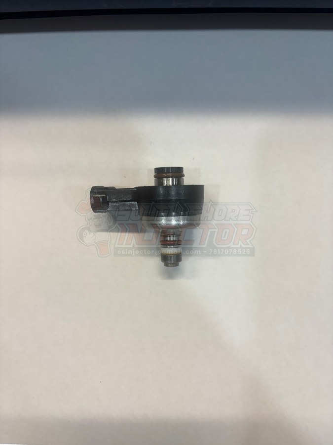 Mercury 8M6001744 fuel injector